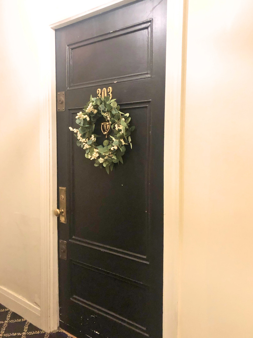 60 E Scott Street Unit: 303