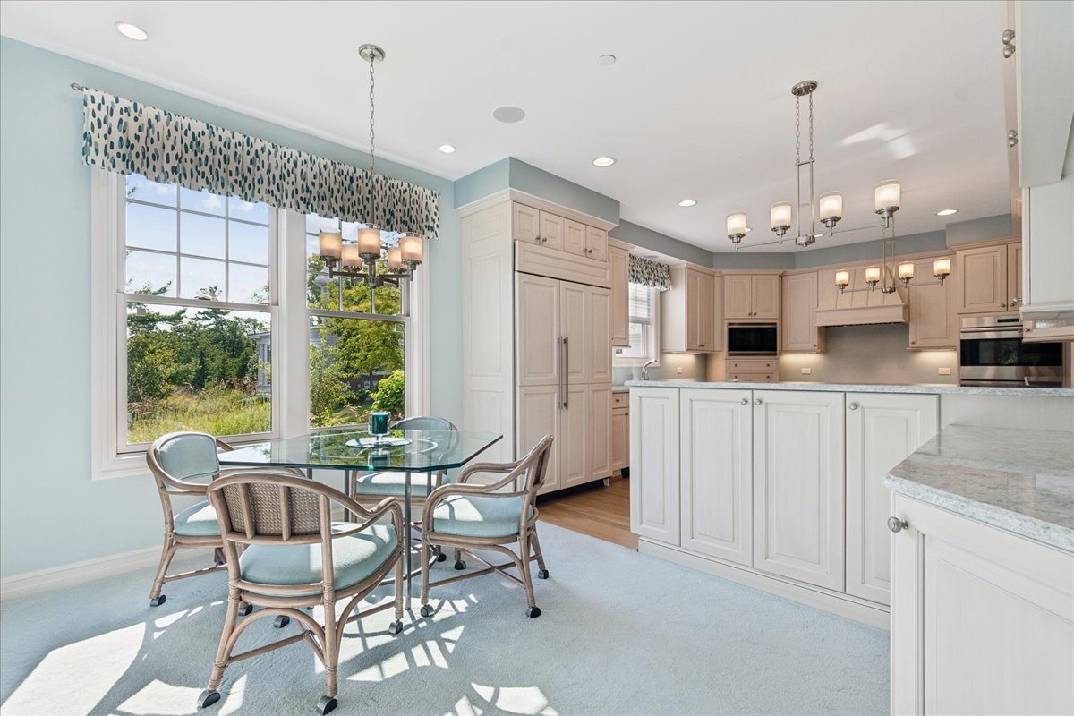 1756 Westbridge Circle