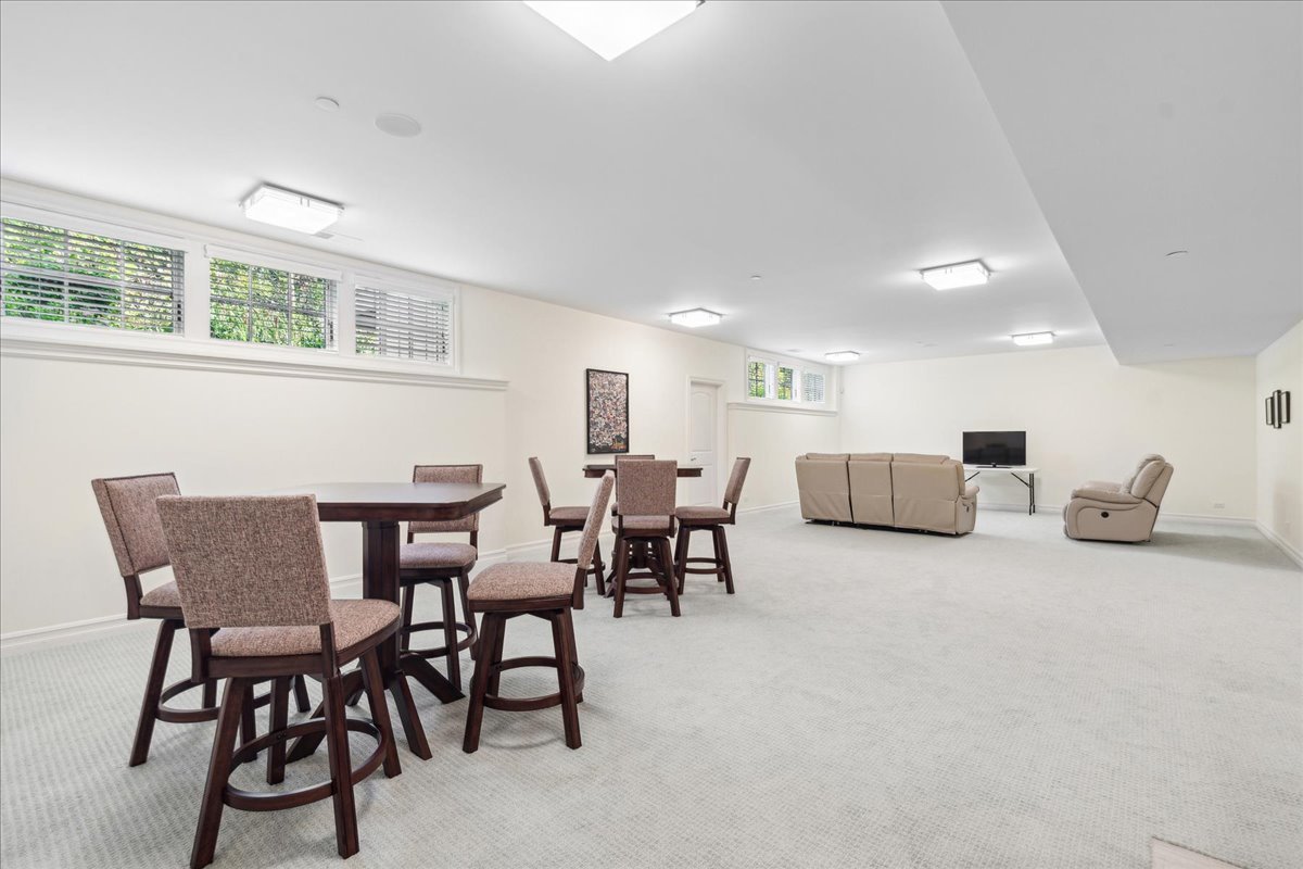1756 Westbridge Circle