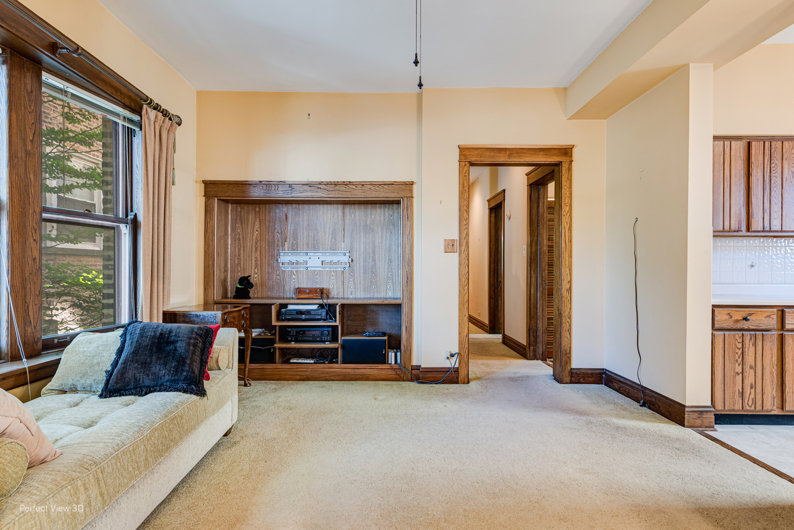 1218 W Elmdale Avenue Unit: 1