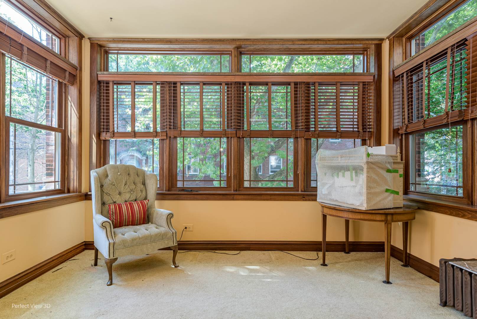 1218 W Elmdale Avenue Unit: 1