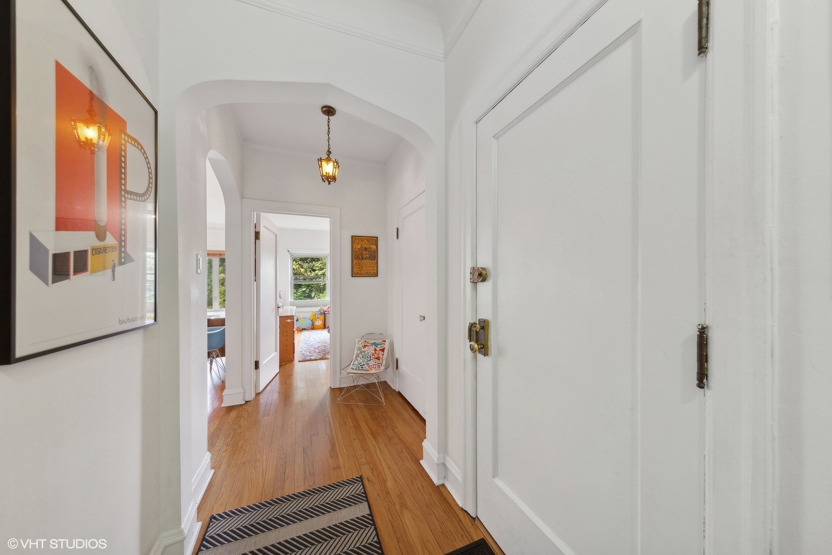 4221 N Paulina Street Unit: 2I