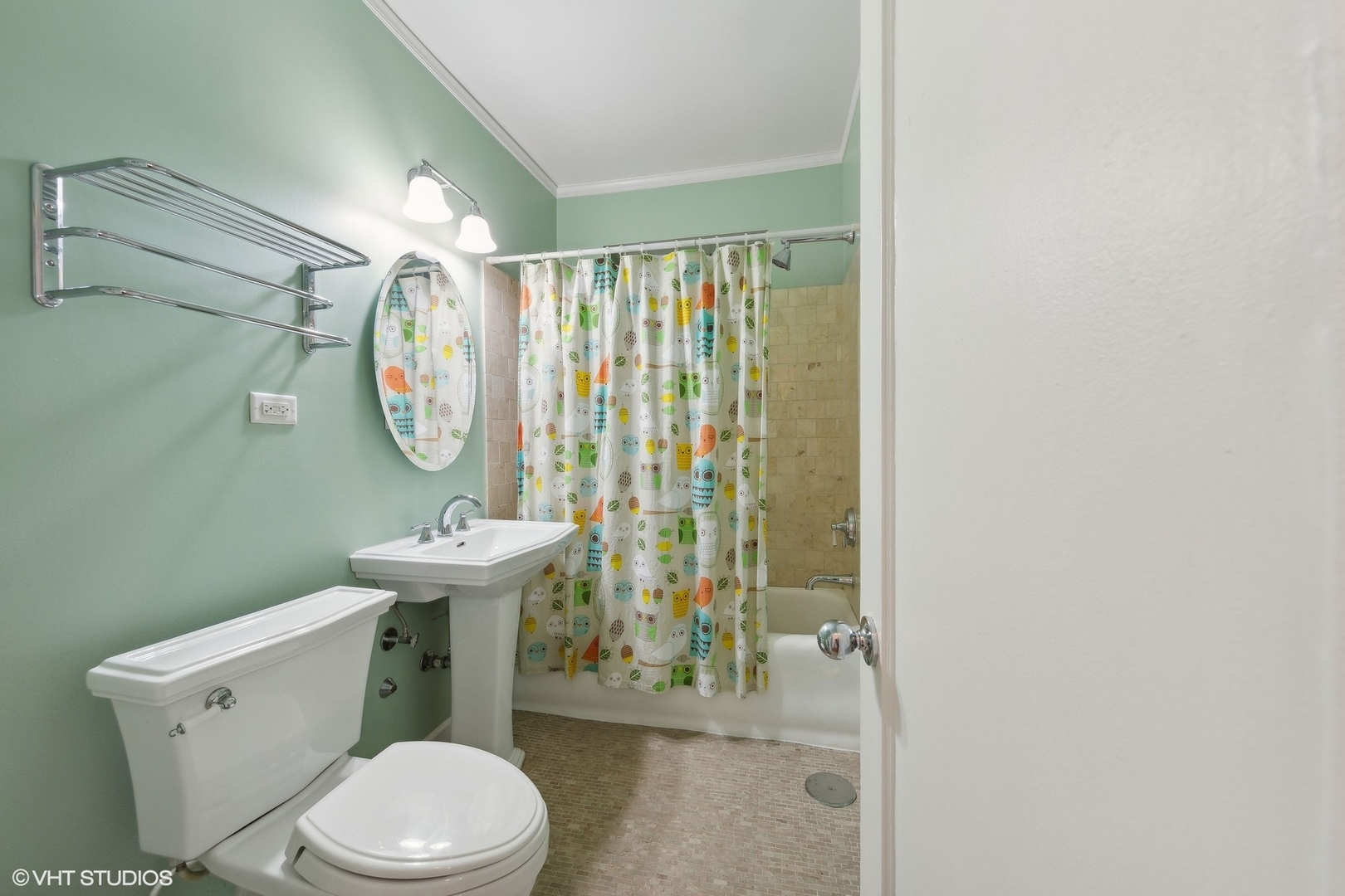 4221 N Paulina Street Unit: 2I