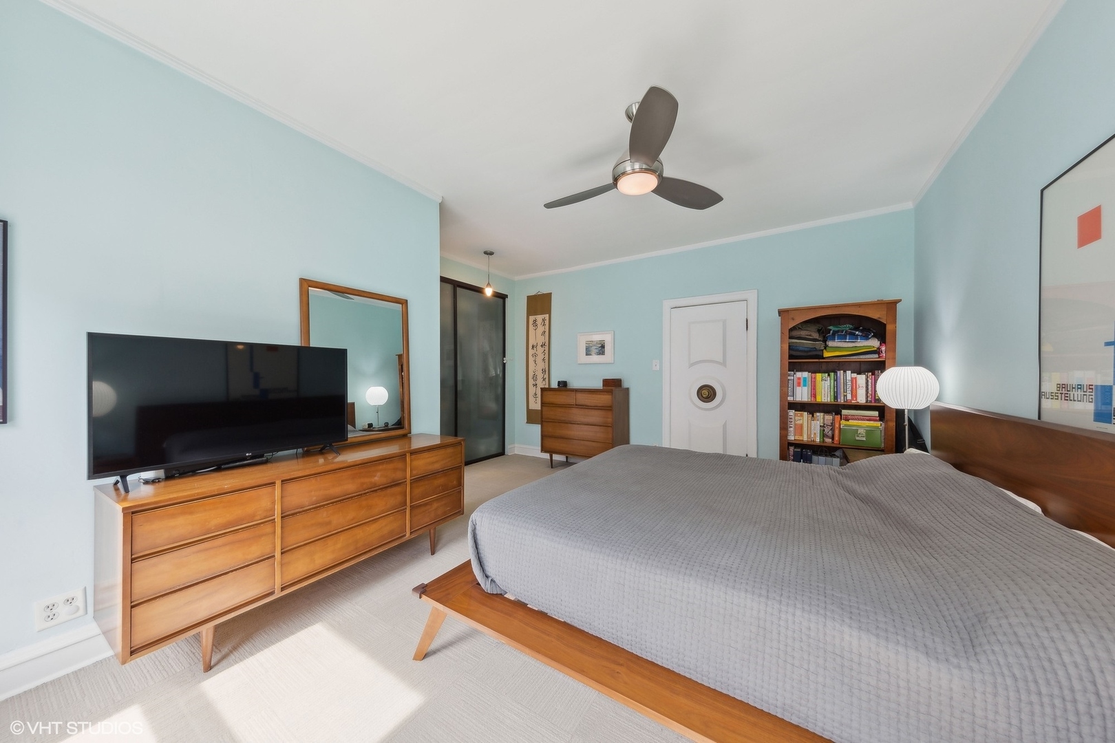 4221 N Paulina Street Unit: 2I
