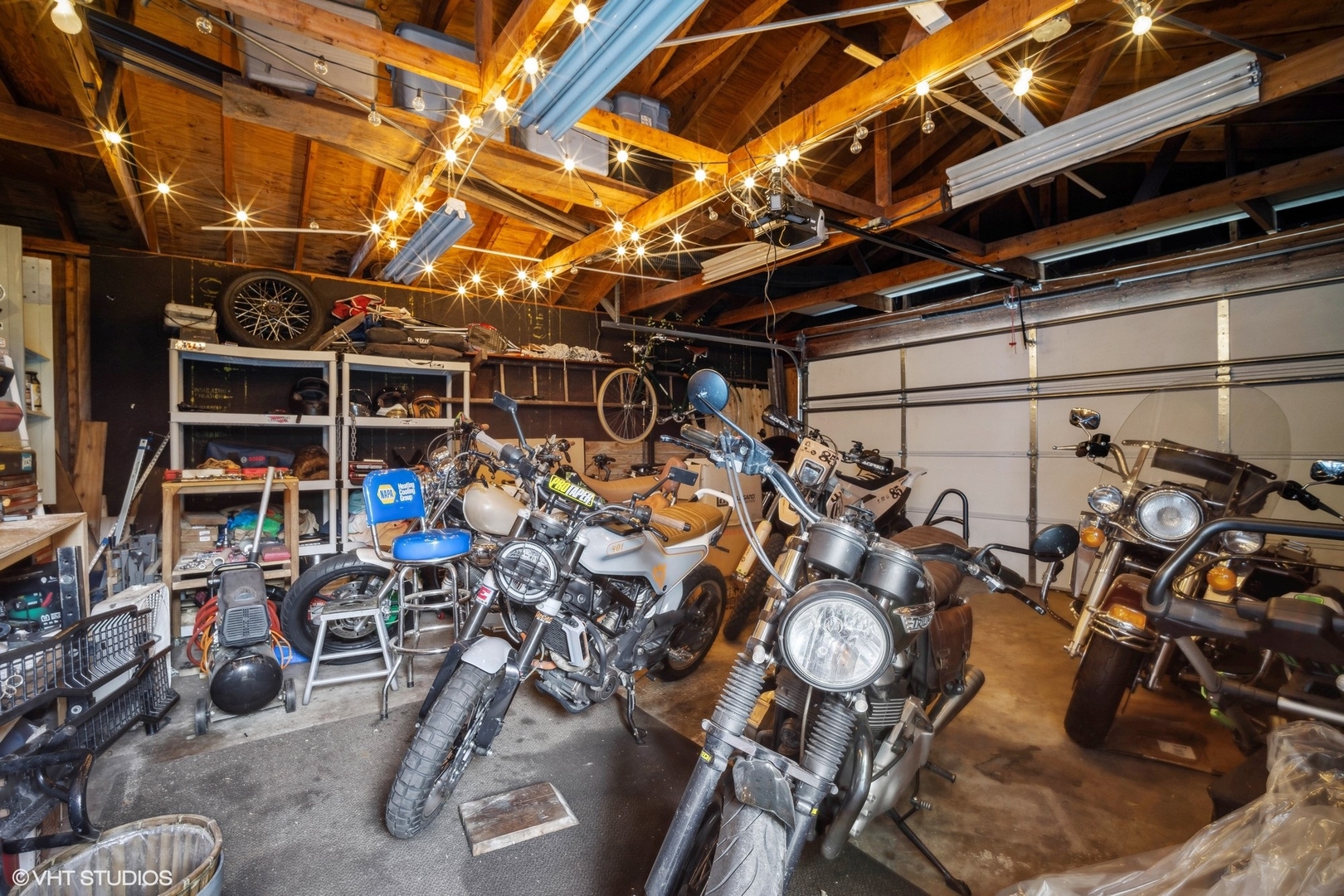 5036 W Sunnyside Avenue