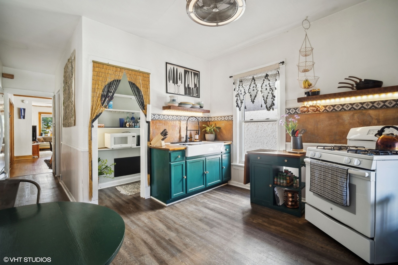 5036 W Sunnyside Avenue