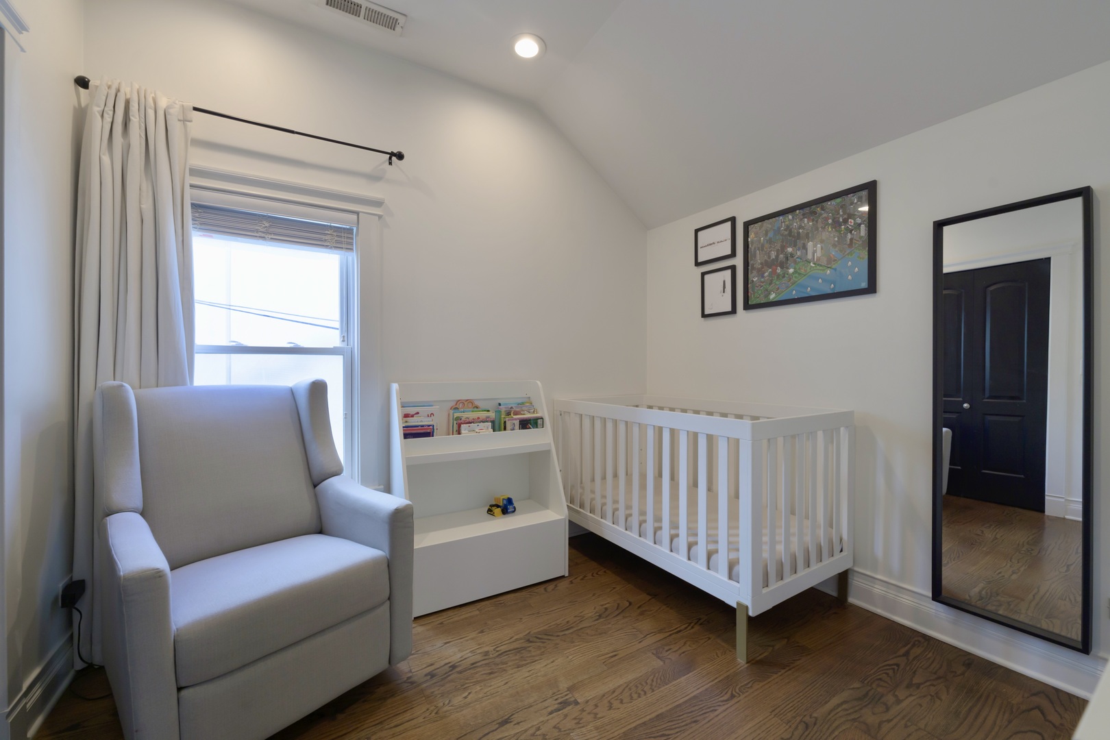 1803 W Ohio Street Unit: 3