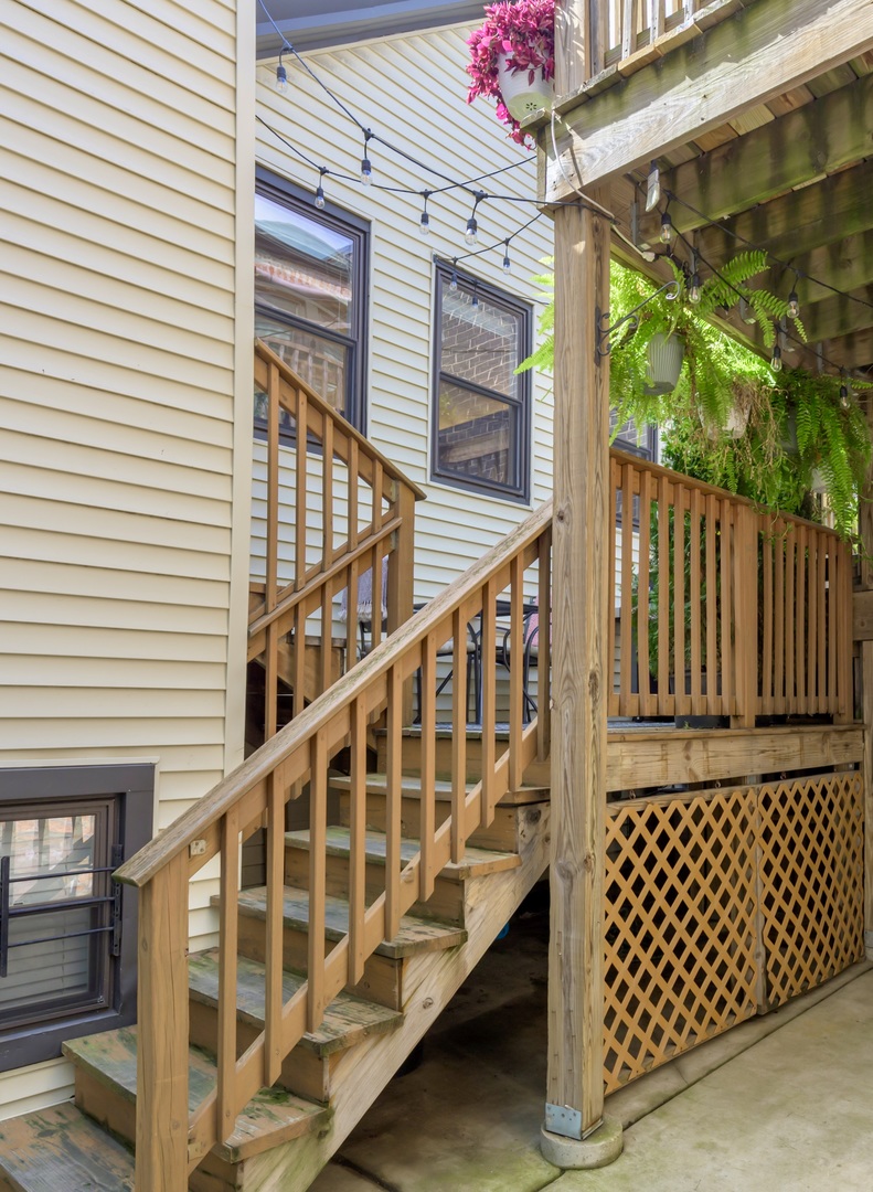 1803 W Ohio Street Unit: 3