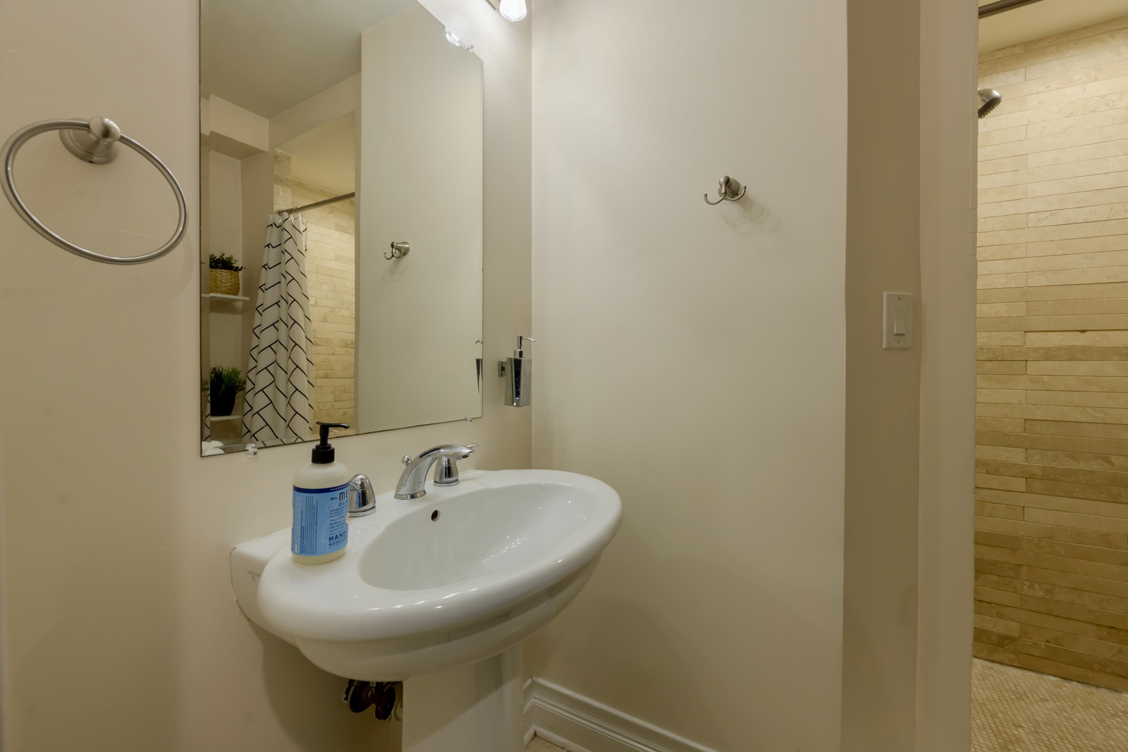 1803 W Ohio Street Unit: 3