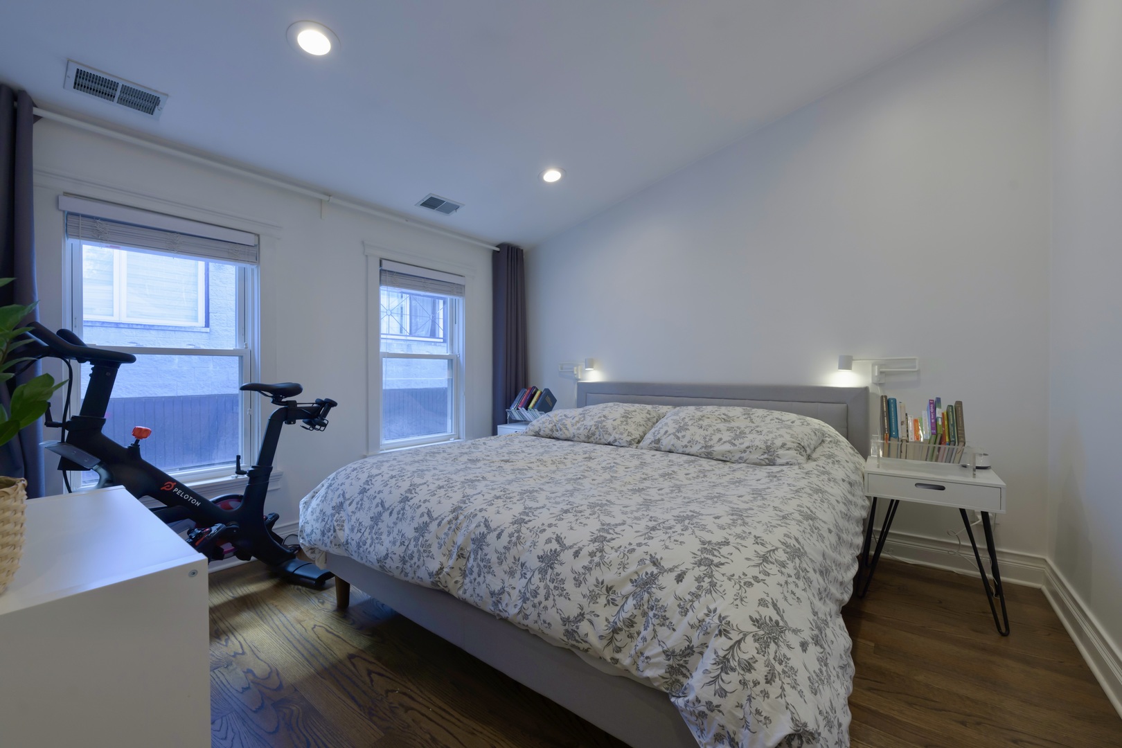 1803 W Ohio Street Unit: 3