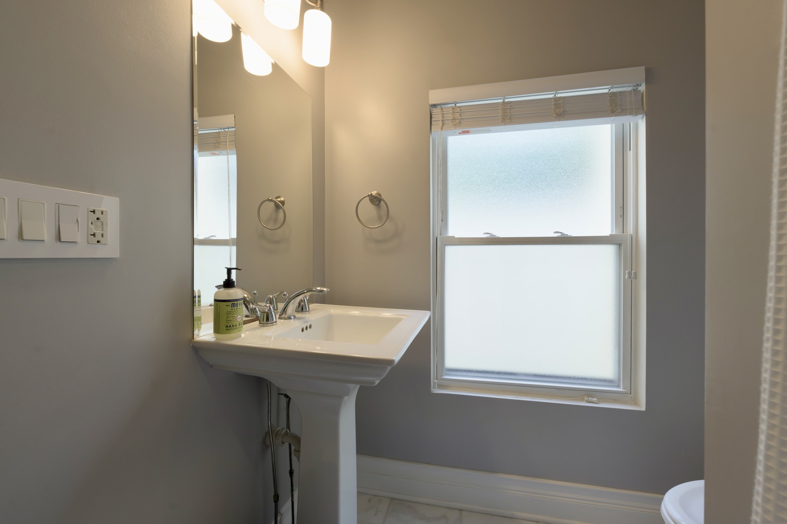 1803 W Ohio Street Unit: 3