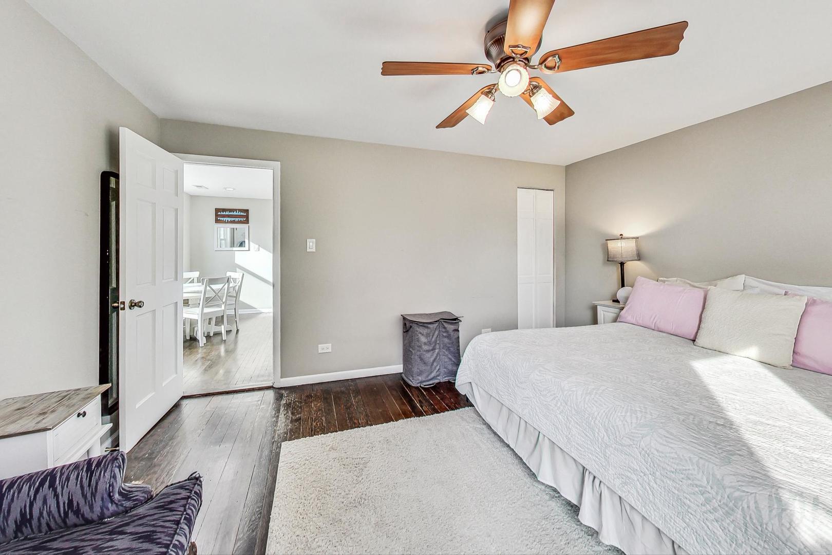 5317 N McVicker Avenue