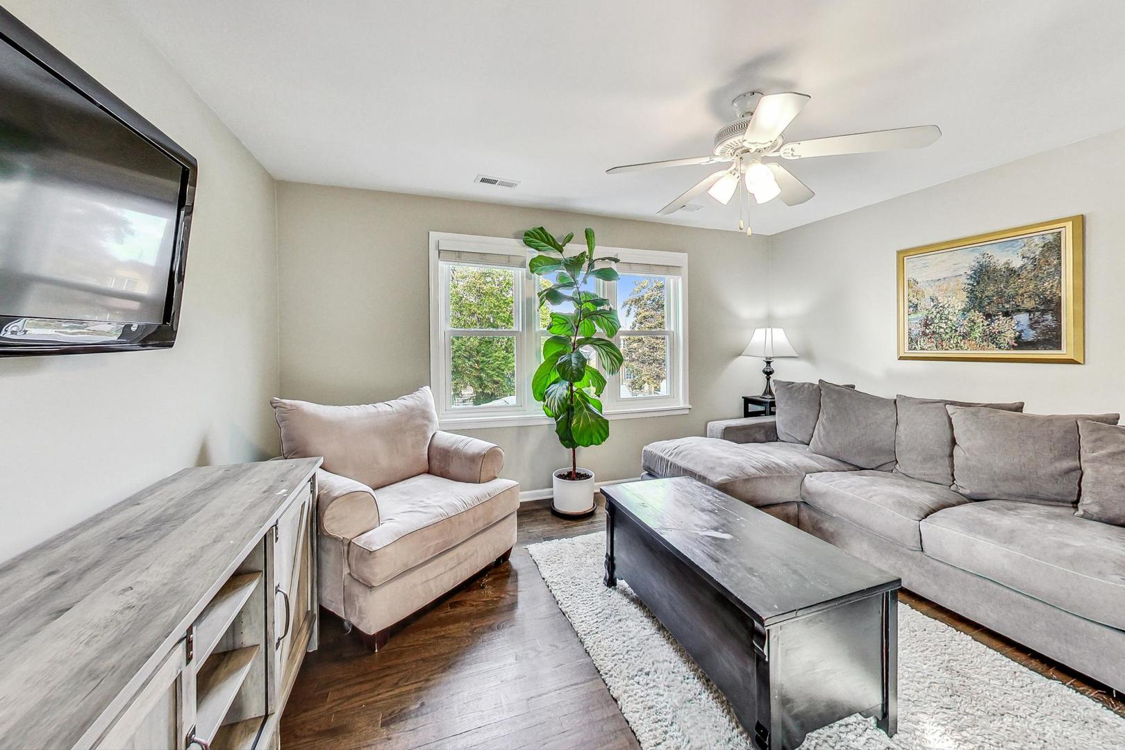 5317 N McVicker Avenue