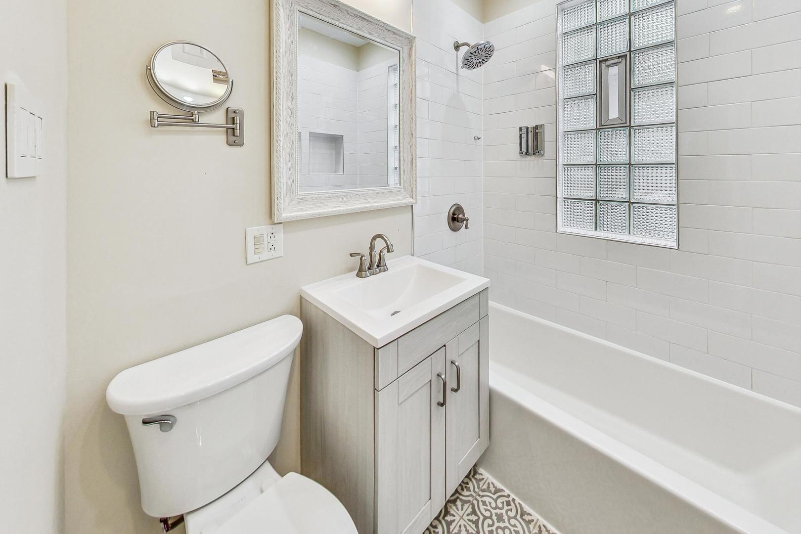 5317 N McVicker Avenue