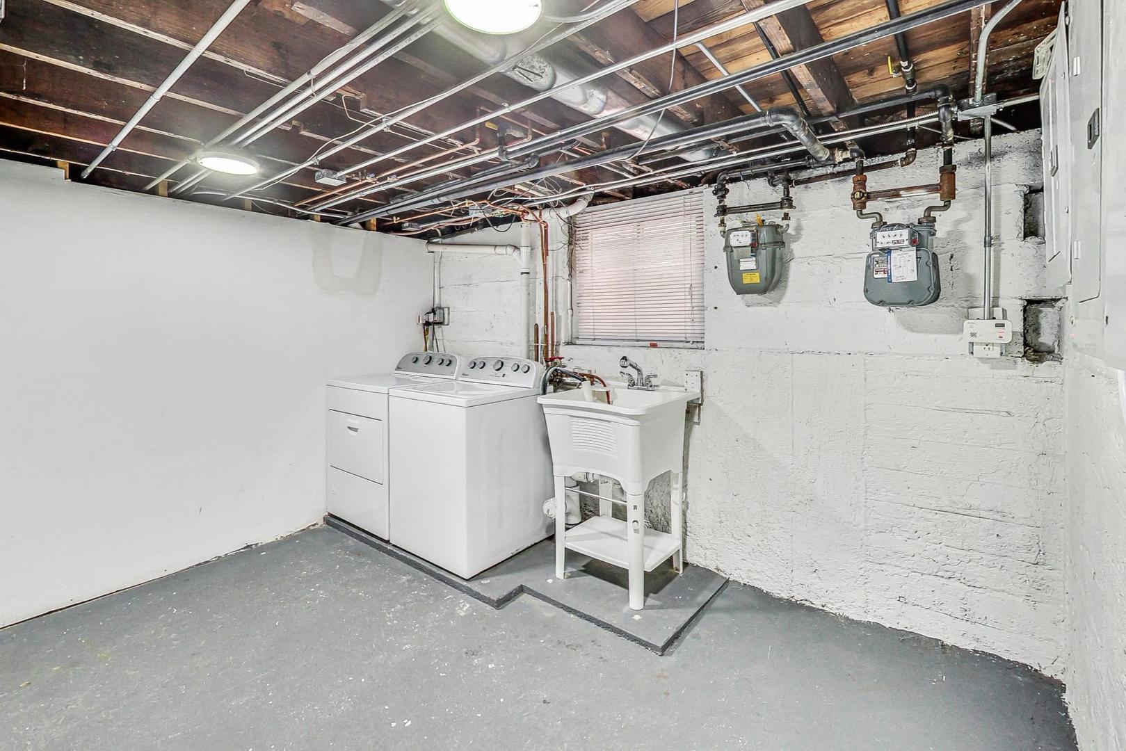 5317 N McVicker Avenue