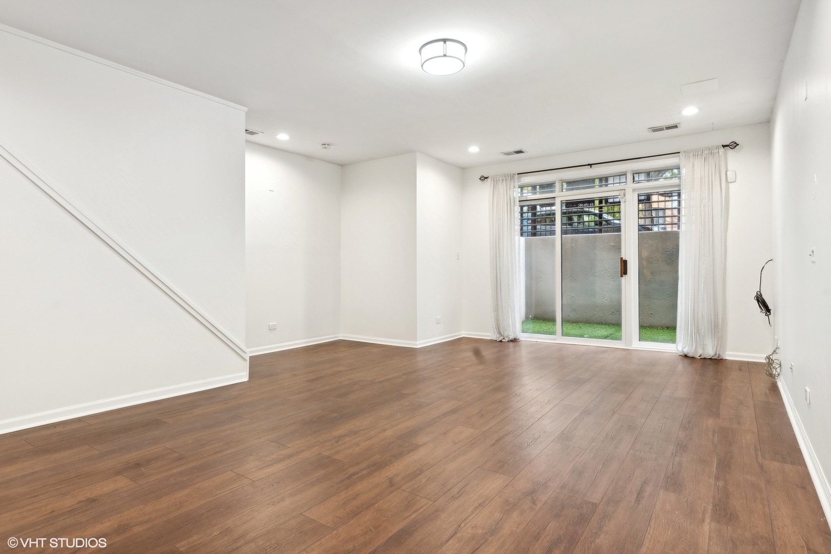 1372 N Dean Street Unit: 1