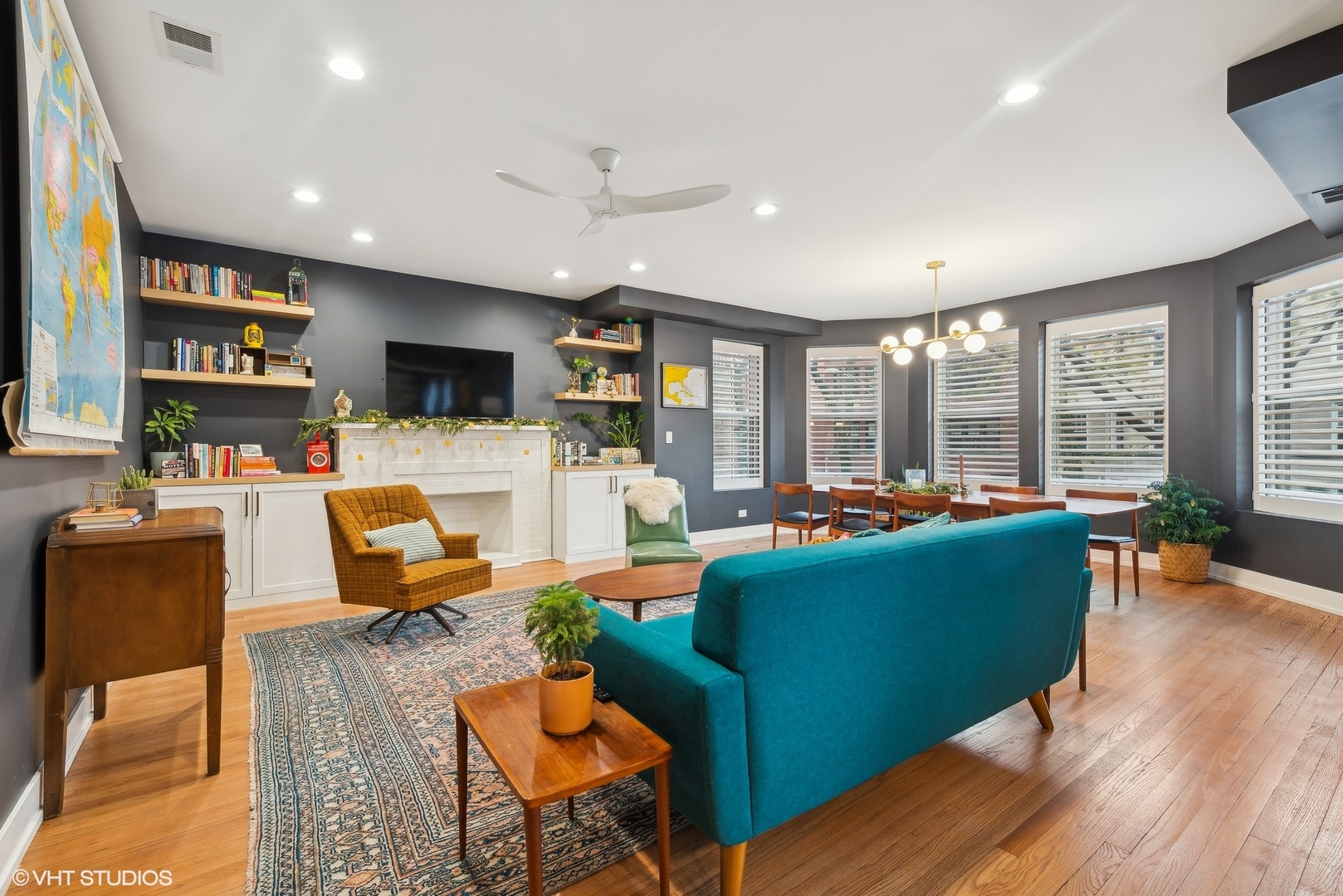 1436 W Elmdale Avenue Unit: 2