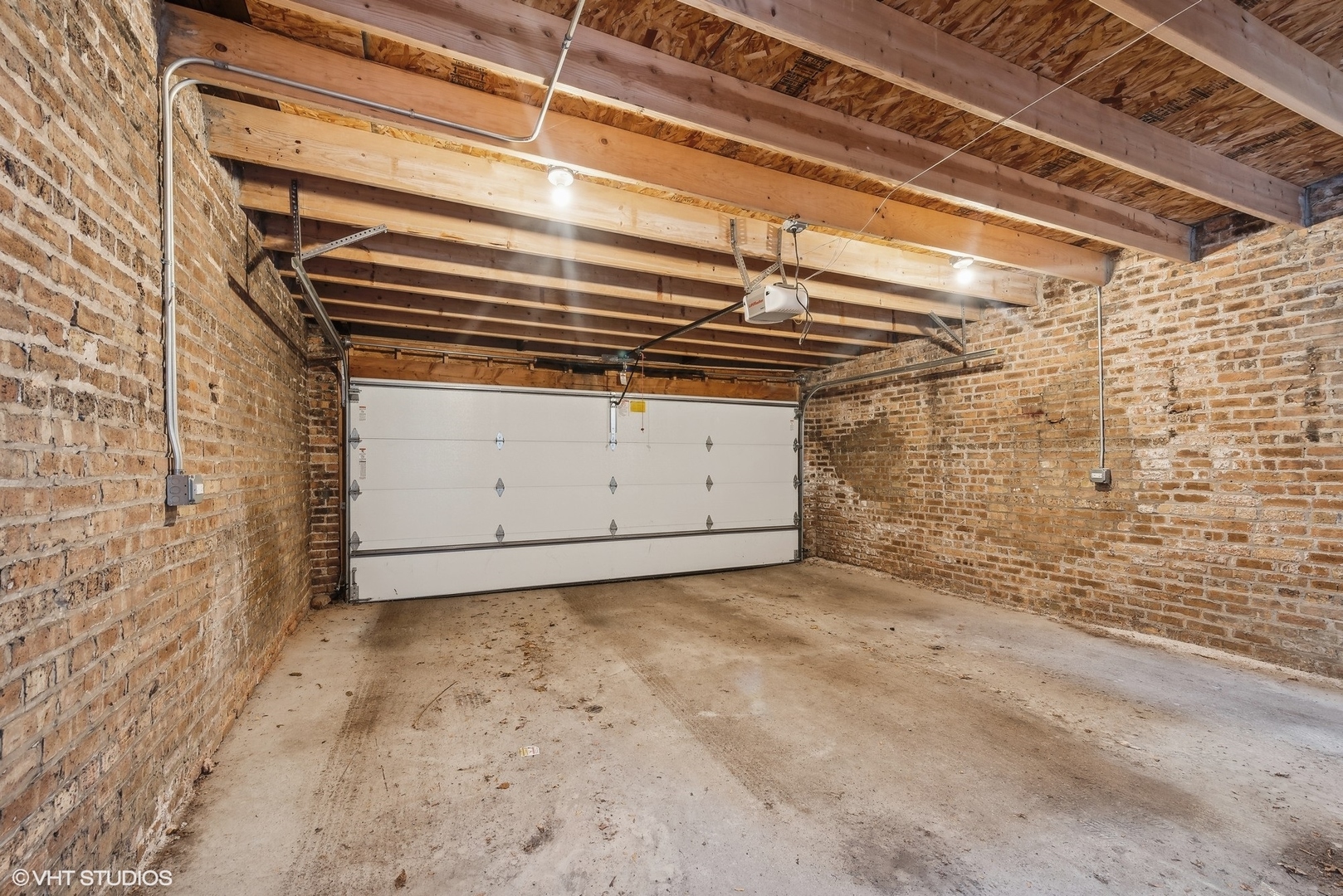1436 W Elmdale Avenue Unit: 2