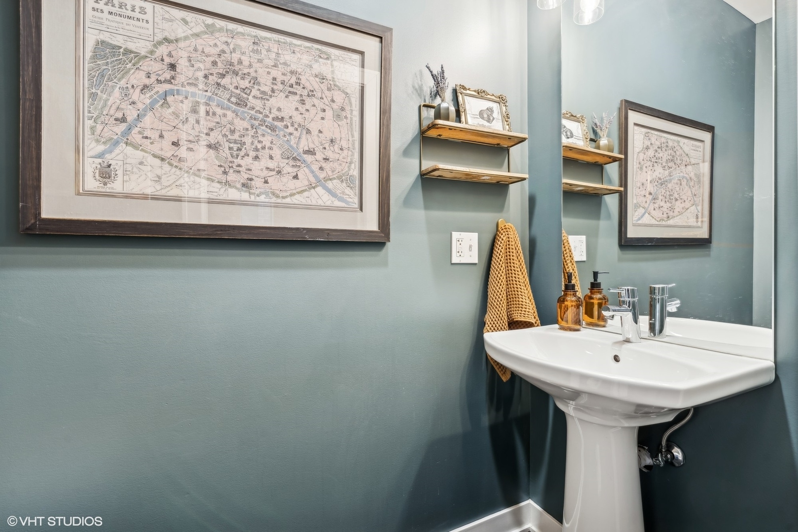 1719 N Winnebago Avenue