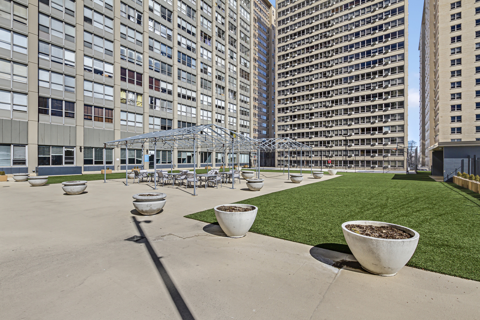 655 W Irving Park Road Unit: 2912