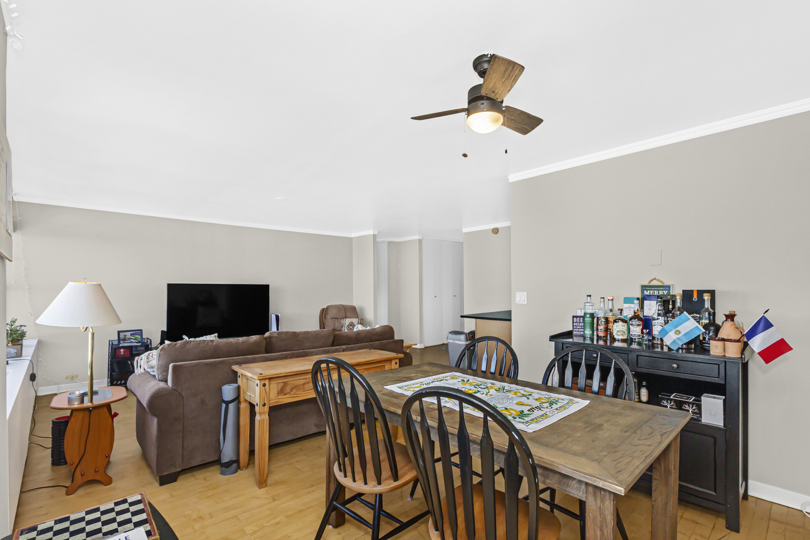 655 W Irving Park Road Unit: 2912