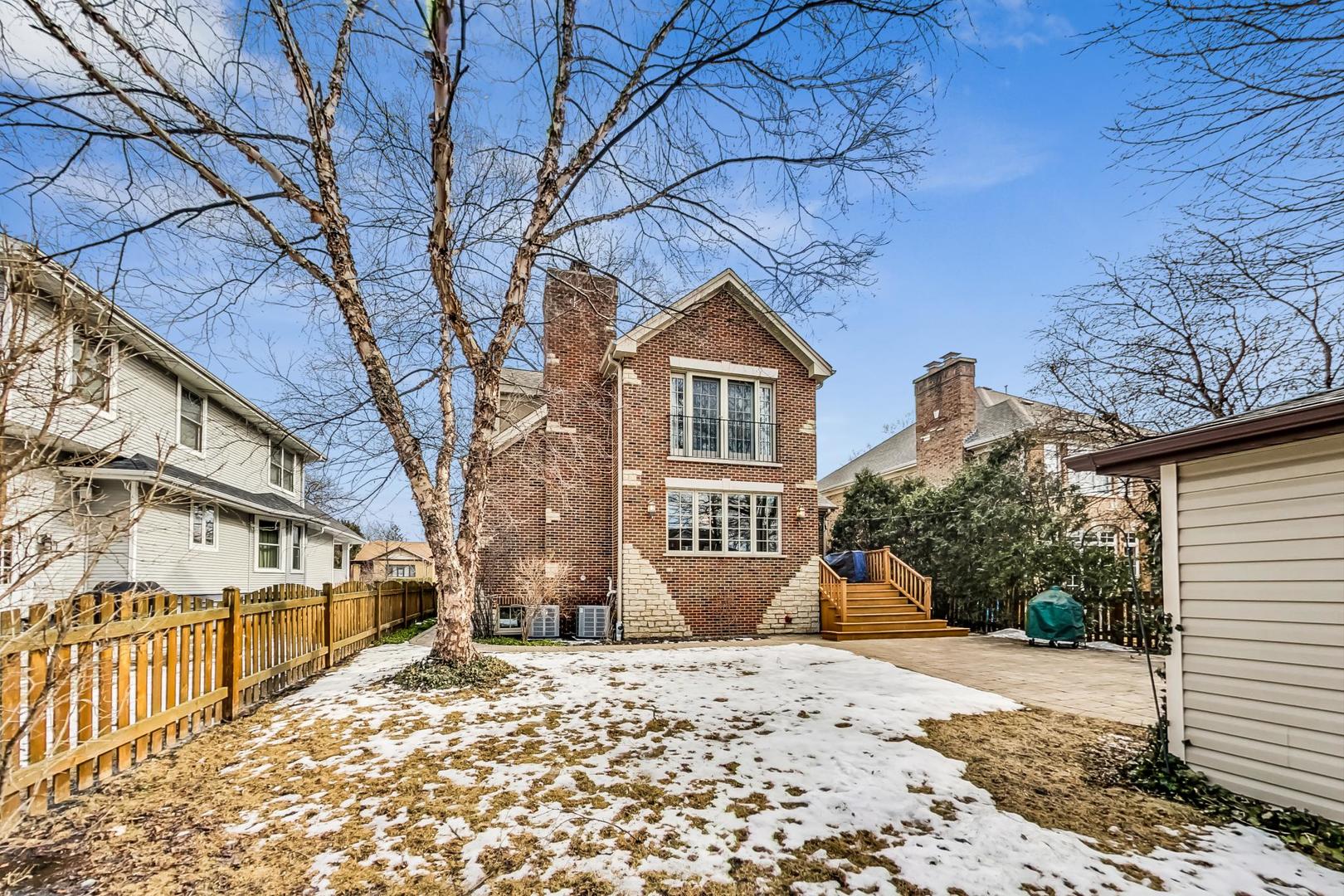 500 S Greenwood Avenue