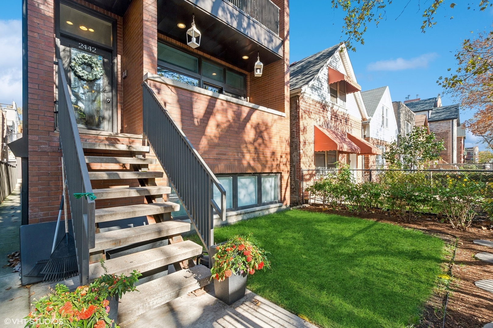 2442 W Thomas Street Unit: 1