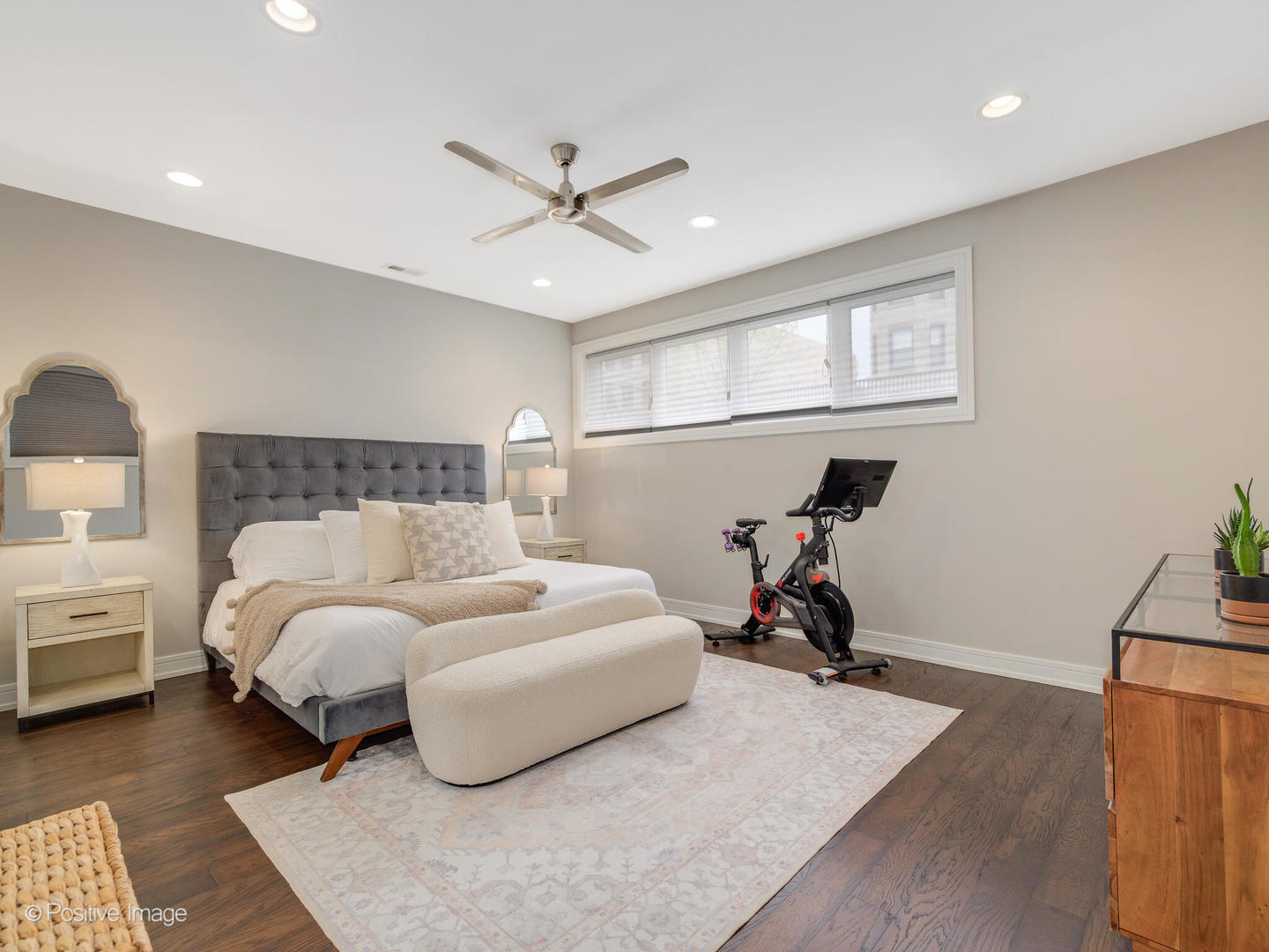 2442 W Thomas Street Unit: 1