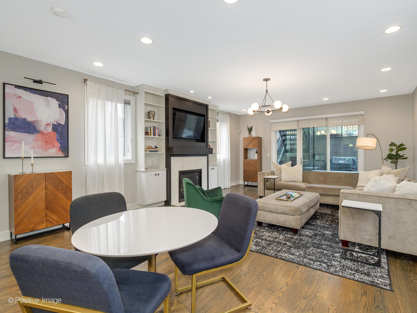 2442 W Thomas Street Unit: 1