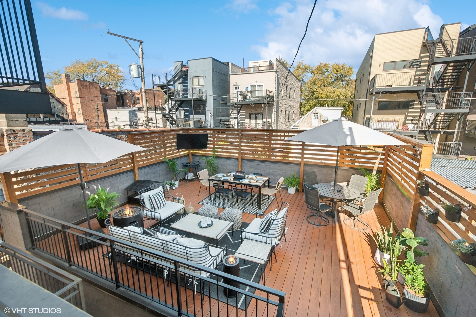 2442 W Thomas Street Unit: 1