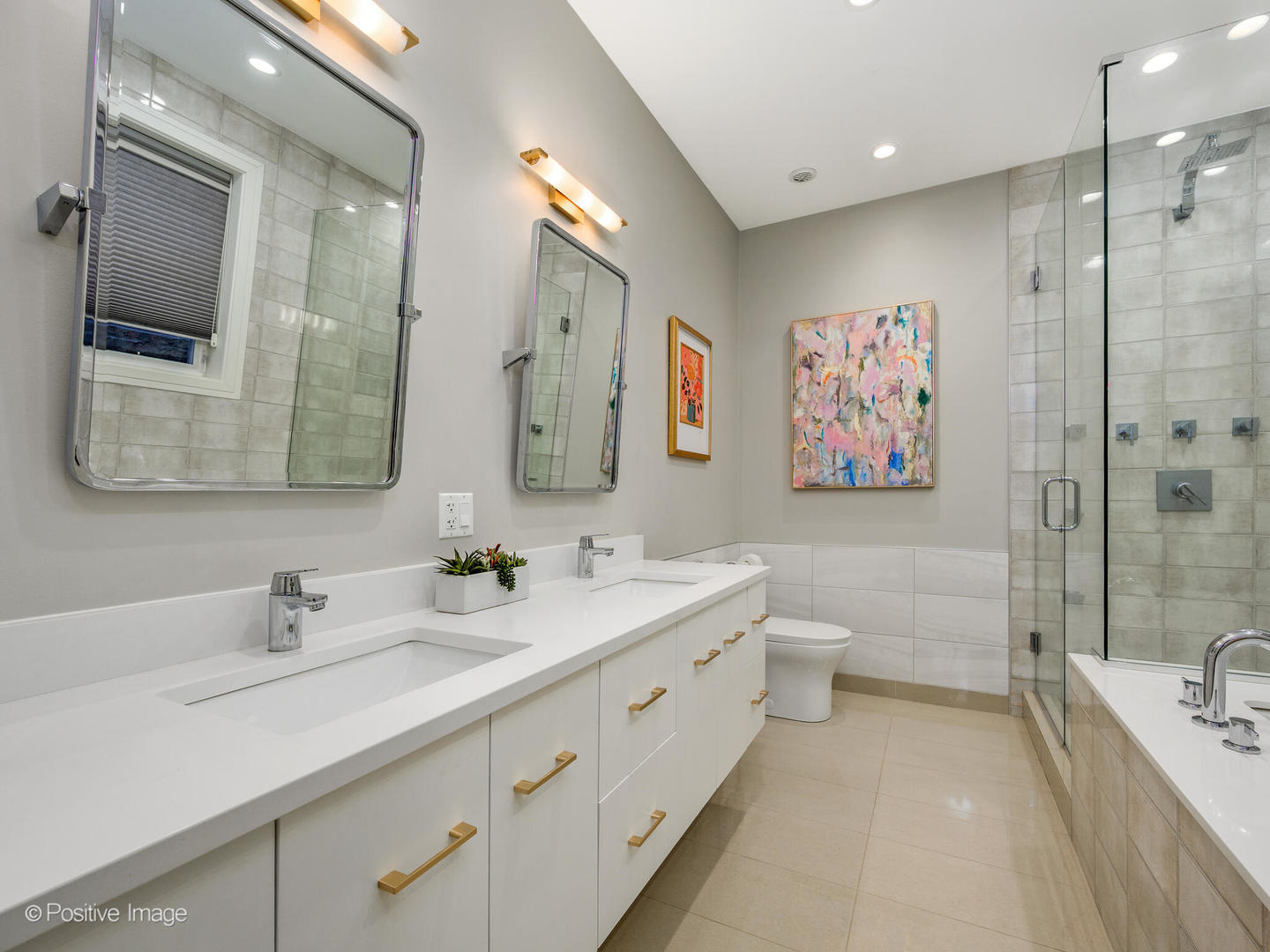 2442 W Thomas Street Unit: 1