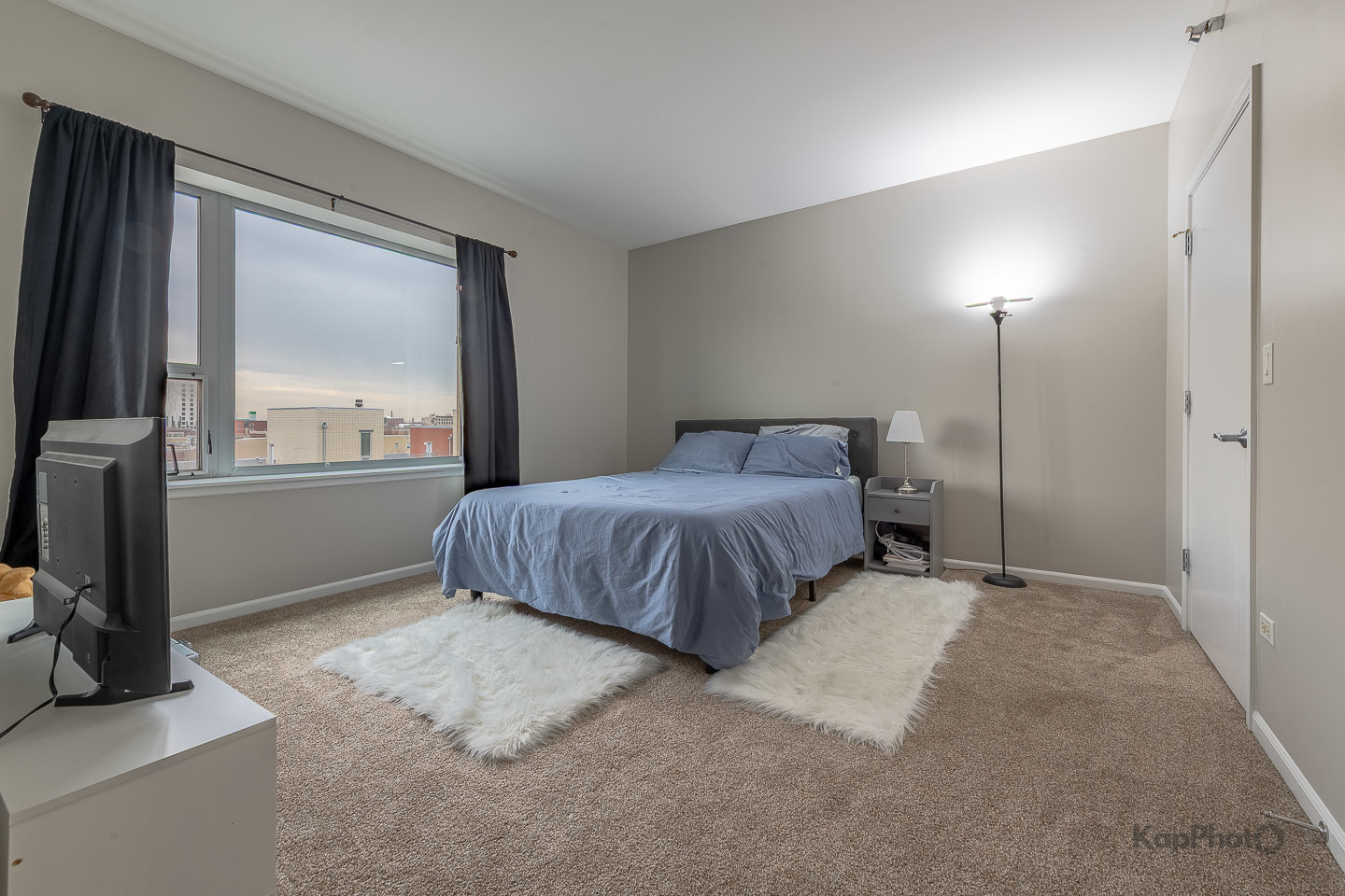 100 N Hermitage Avenue Unit: 504