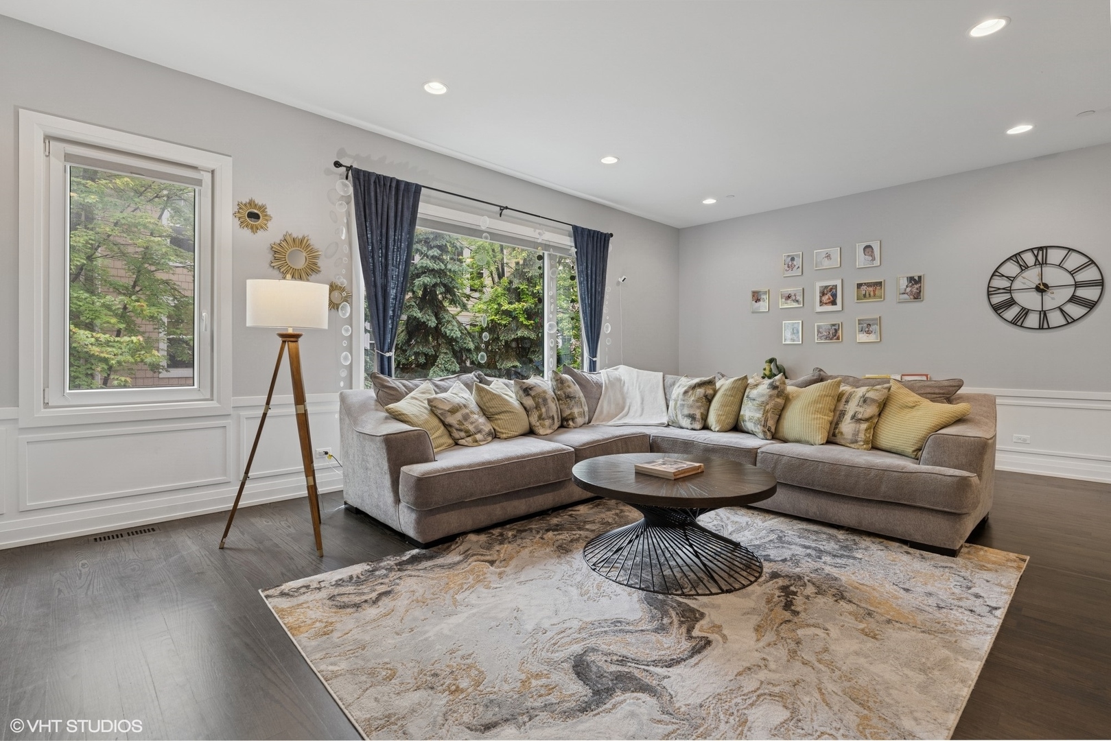 7771 Van Buren Street Unit: 3