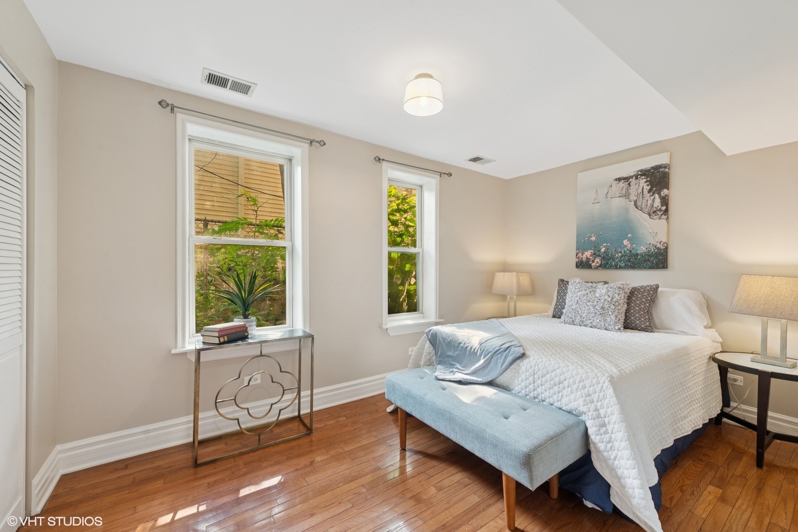 3558 W Shakespeare Avenue Unit: GE