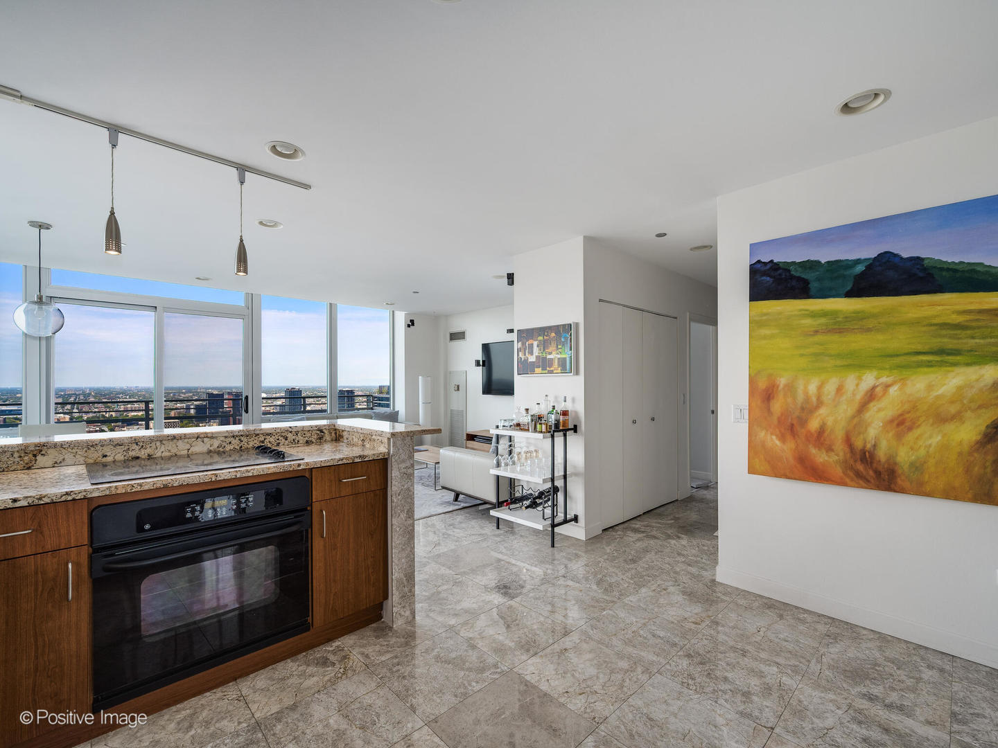 737 W Washington Boulevard Unit: 3310