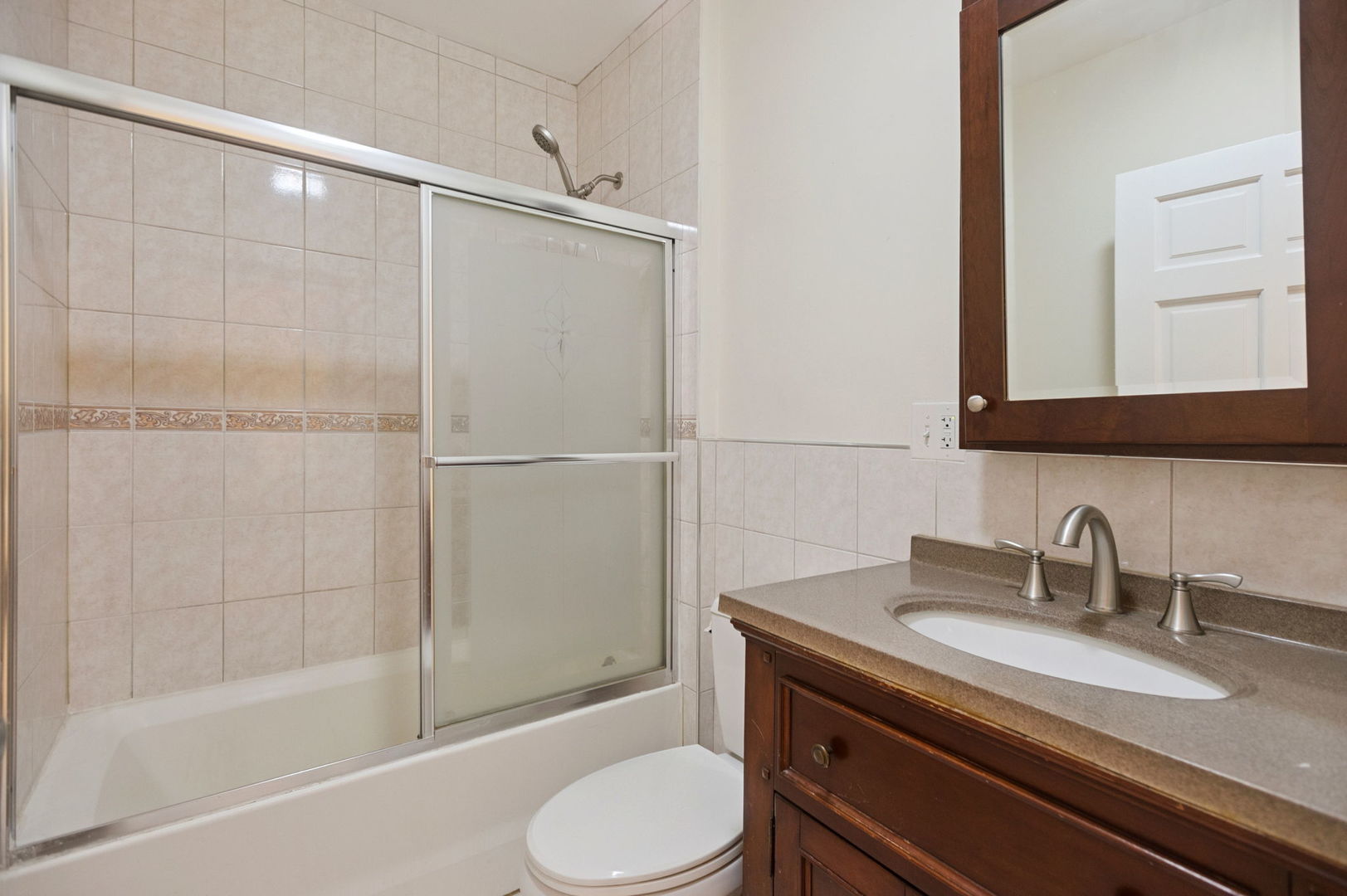 1724 N Keeler Avenue