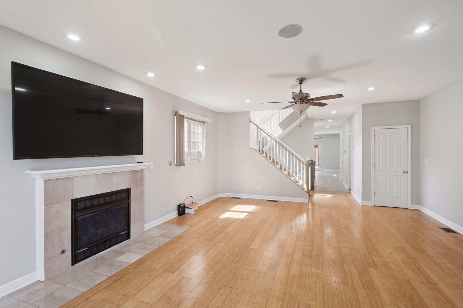 1724 N Keeler Avenue