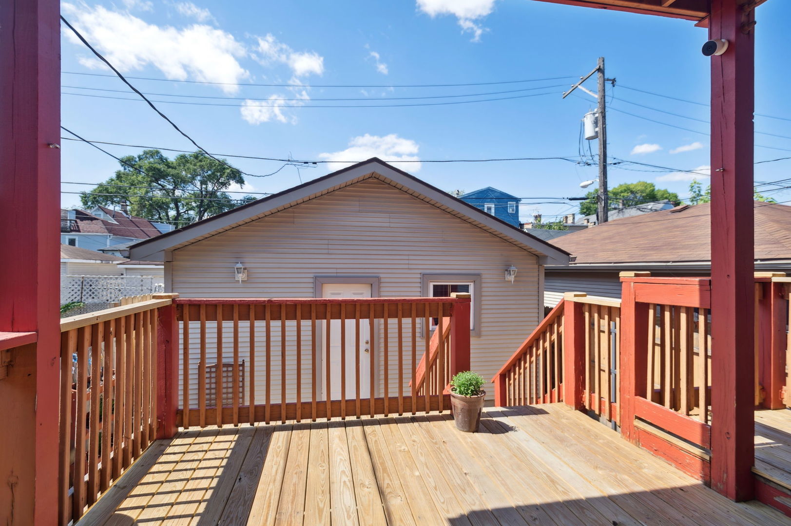 1724 N Keeler Avenue