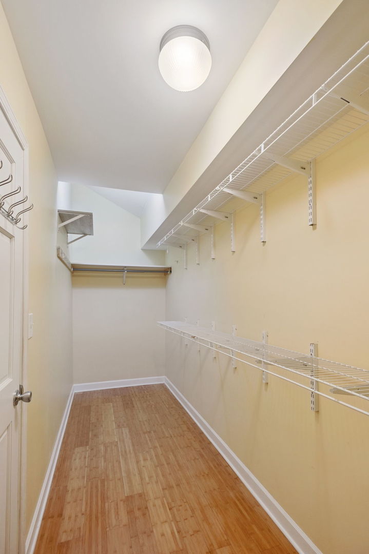 1724 N Keeler Avenue