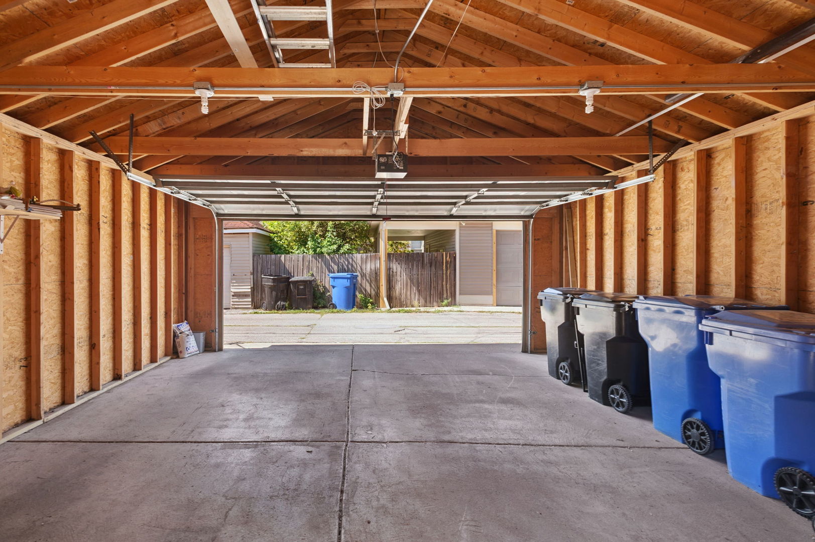 1724 N Keeler Avenue