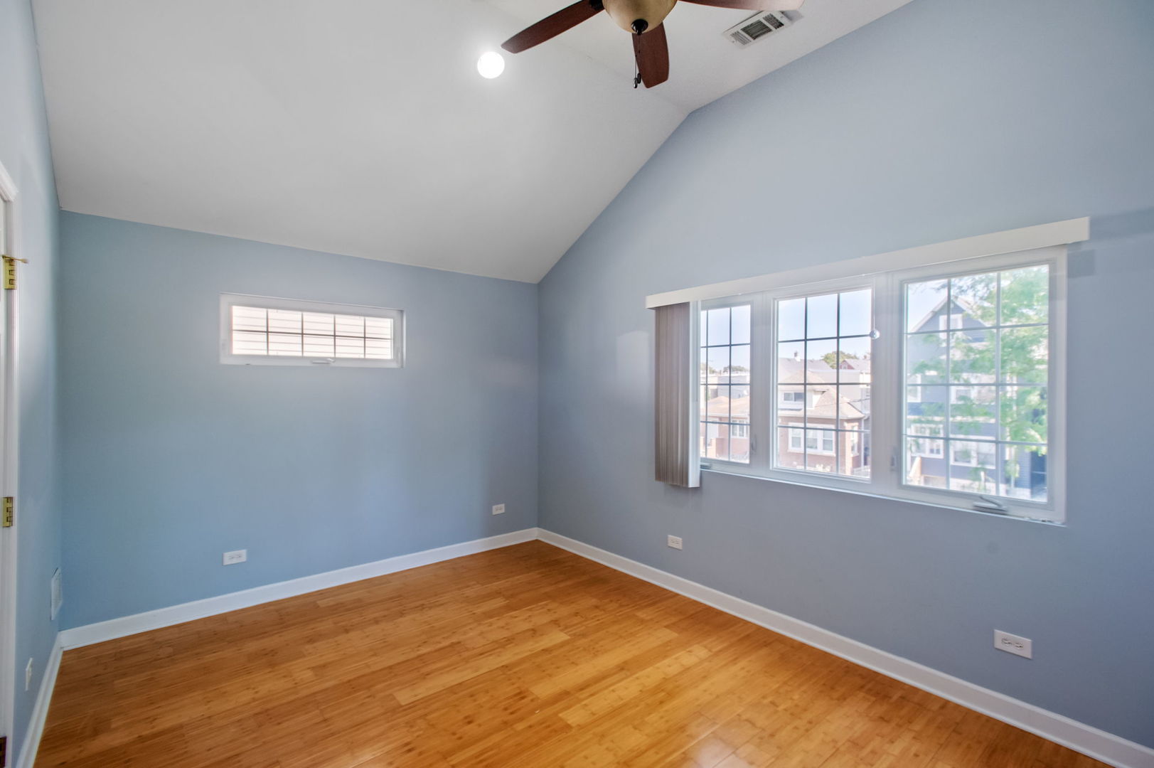 1724 N Keeler Avenue