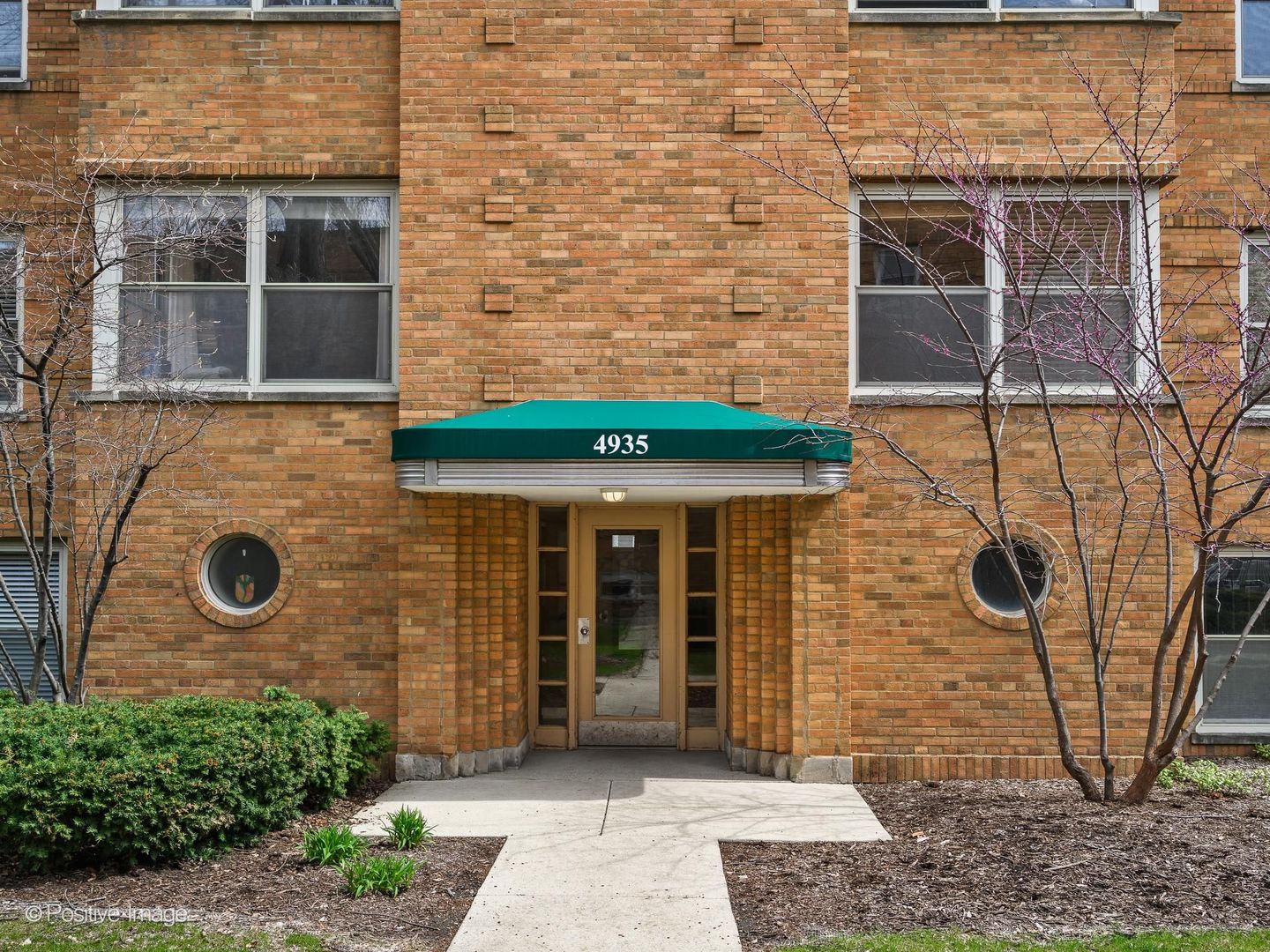 4935 N Wolcott Avenue Unit: 1A