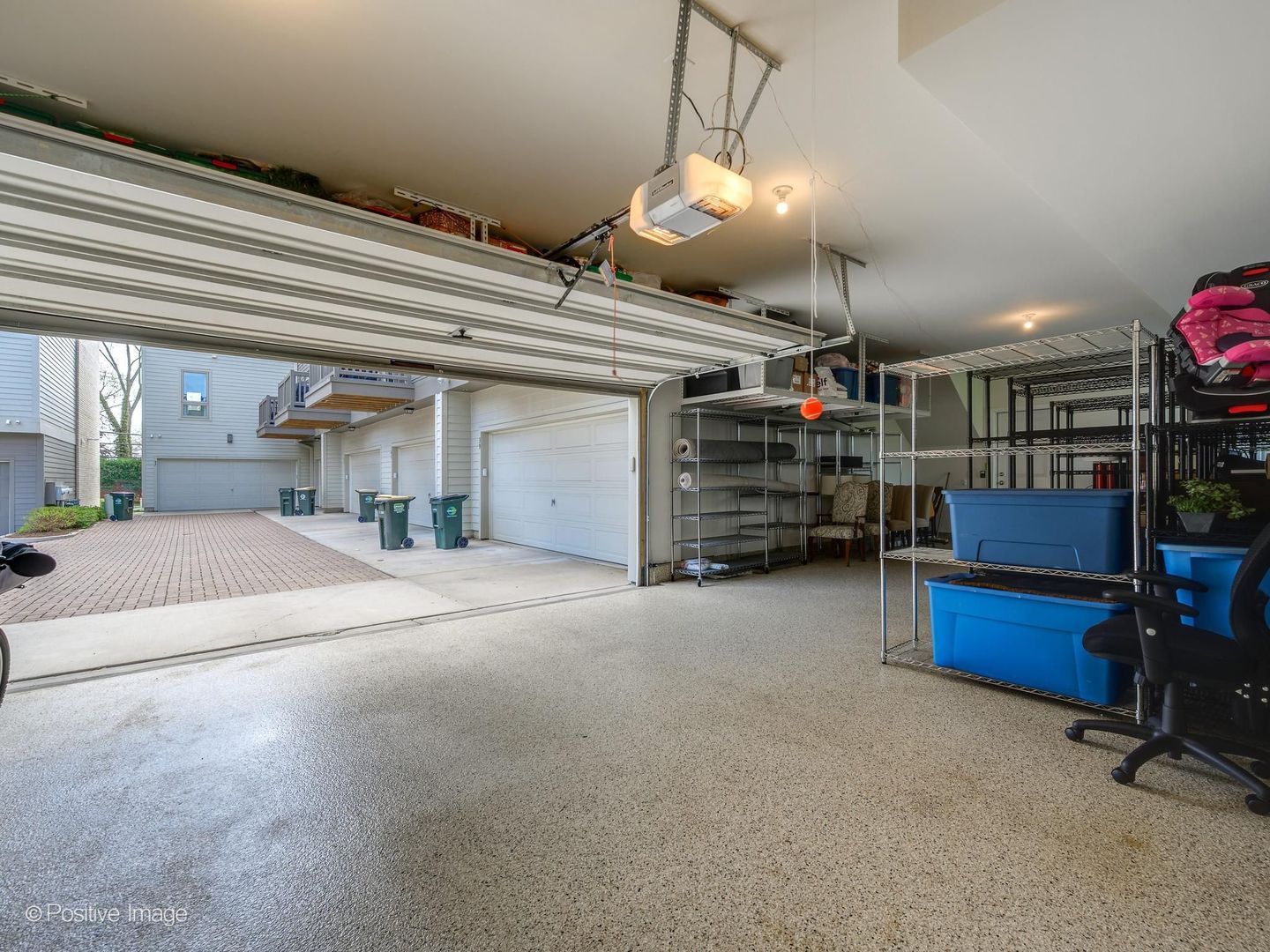 37 S Chestnut Avenue