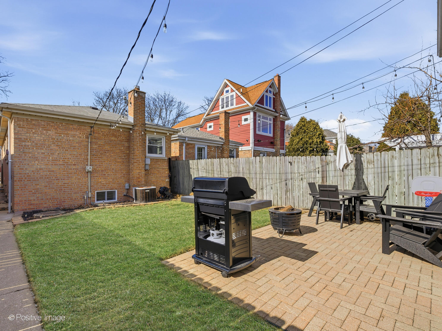 4105 N Kolmar Avenue
