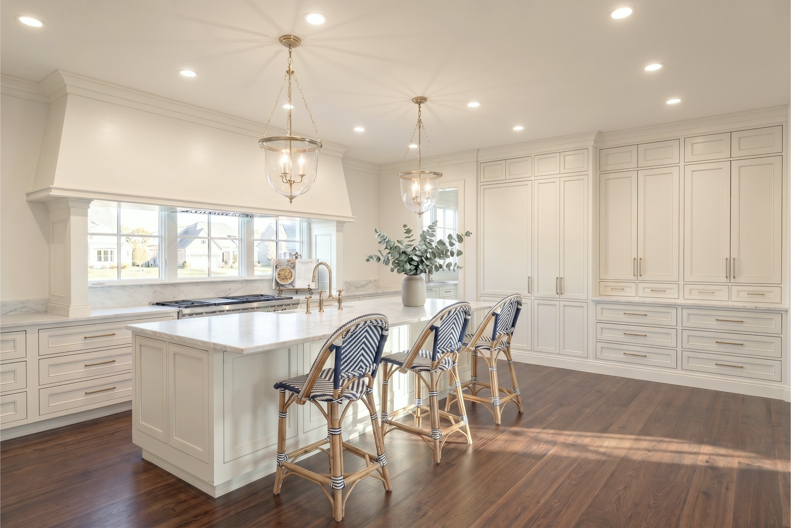 1900 E Lake, Lot 23 Avenue