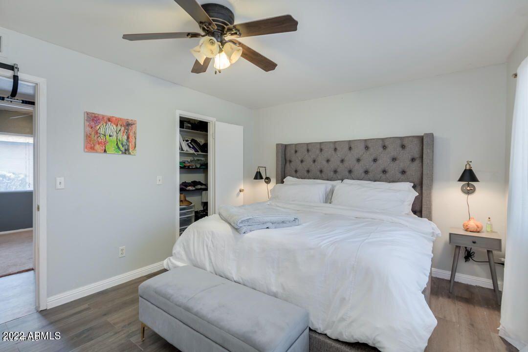 3321 S PARKSIDE Drive