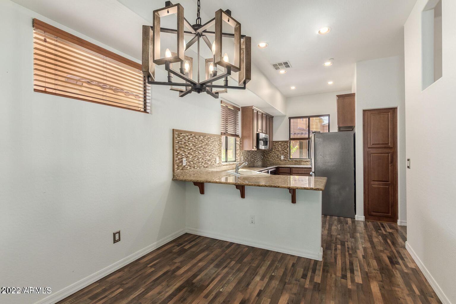 9551 E Redfield Road # 1008