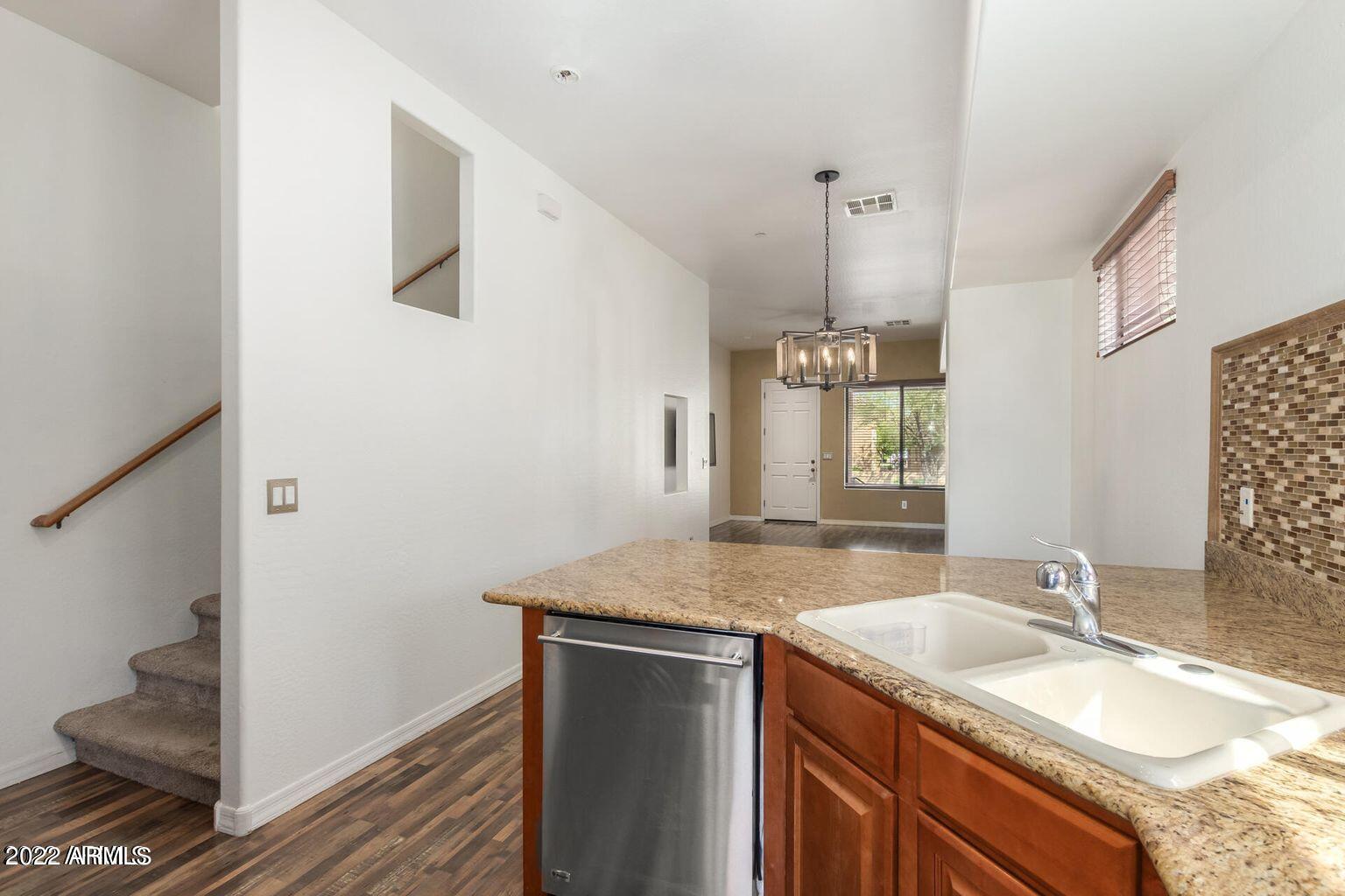 9551 E Redfield Road # 1008