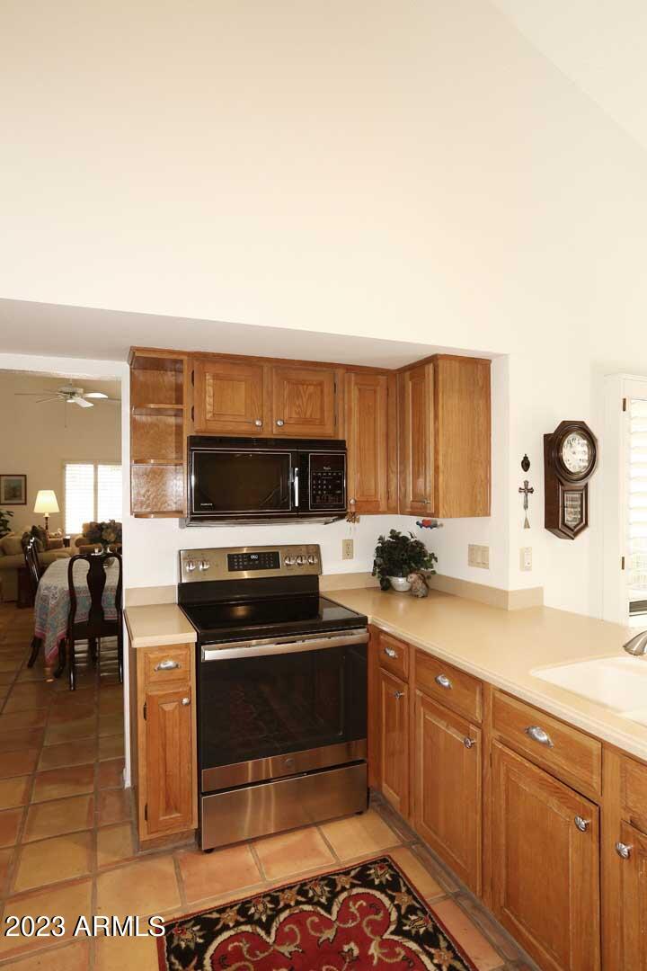 10051 E San Bernardo Drive