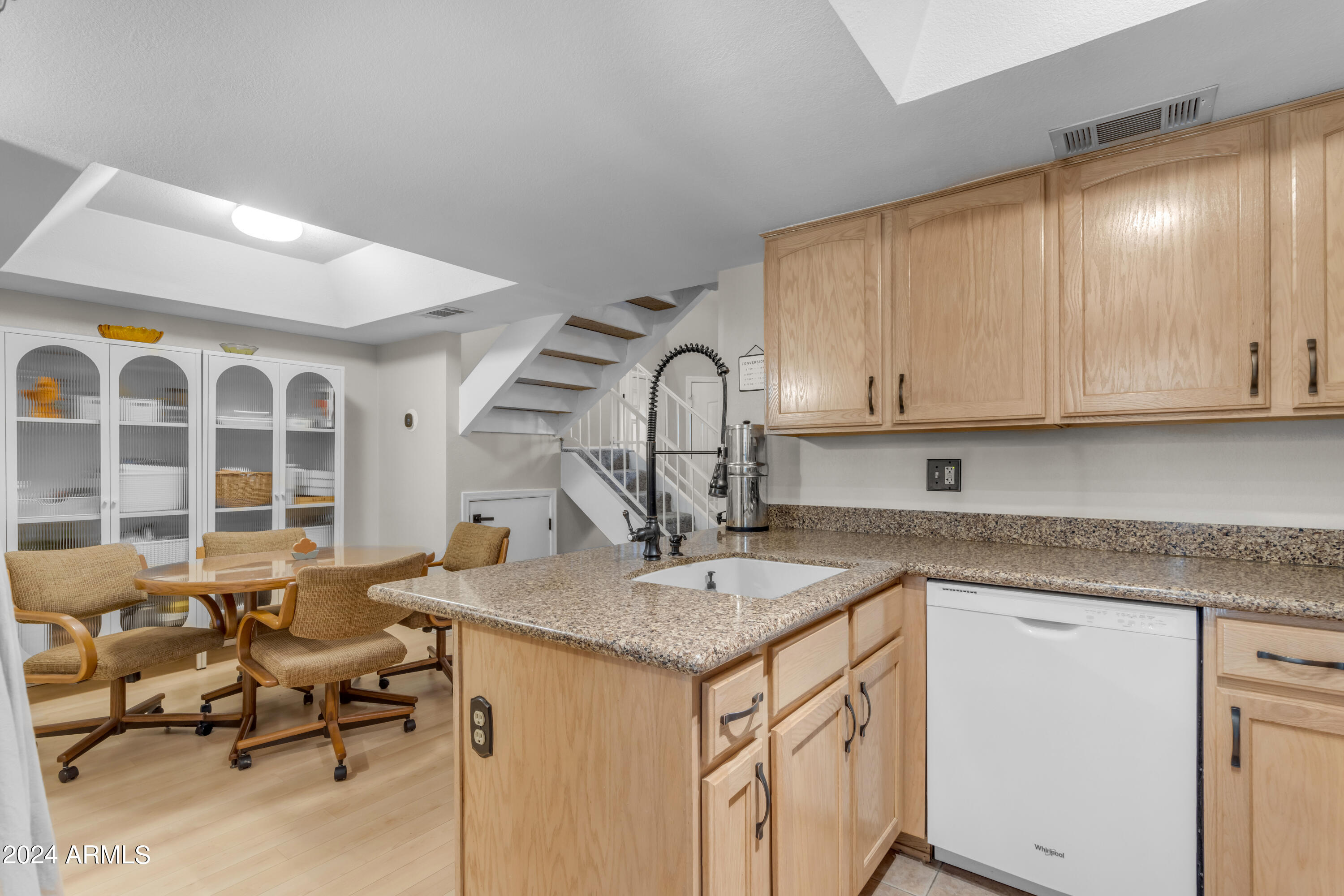 170 E GUADALUPE Road # 125